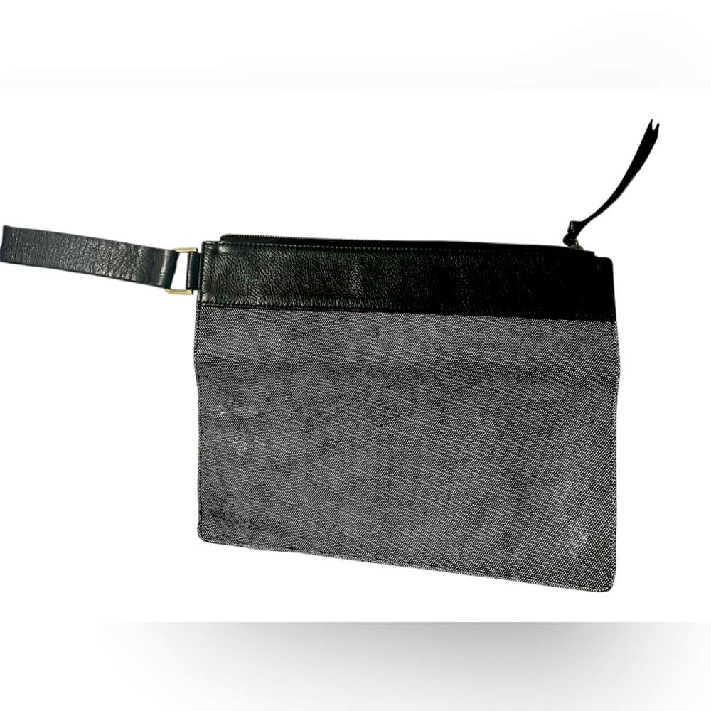 NewBark Black and Gray Wristlet Clutch